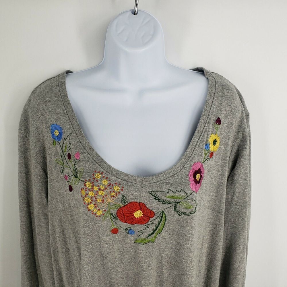 LA Cera Floral Embroidery Shirt Gray Long Sleeve - Picture 4 of 10